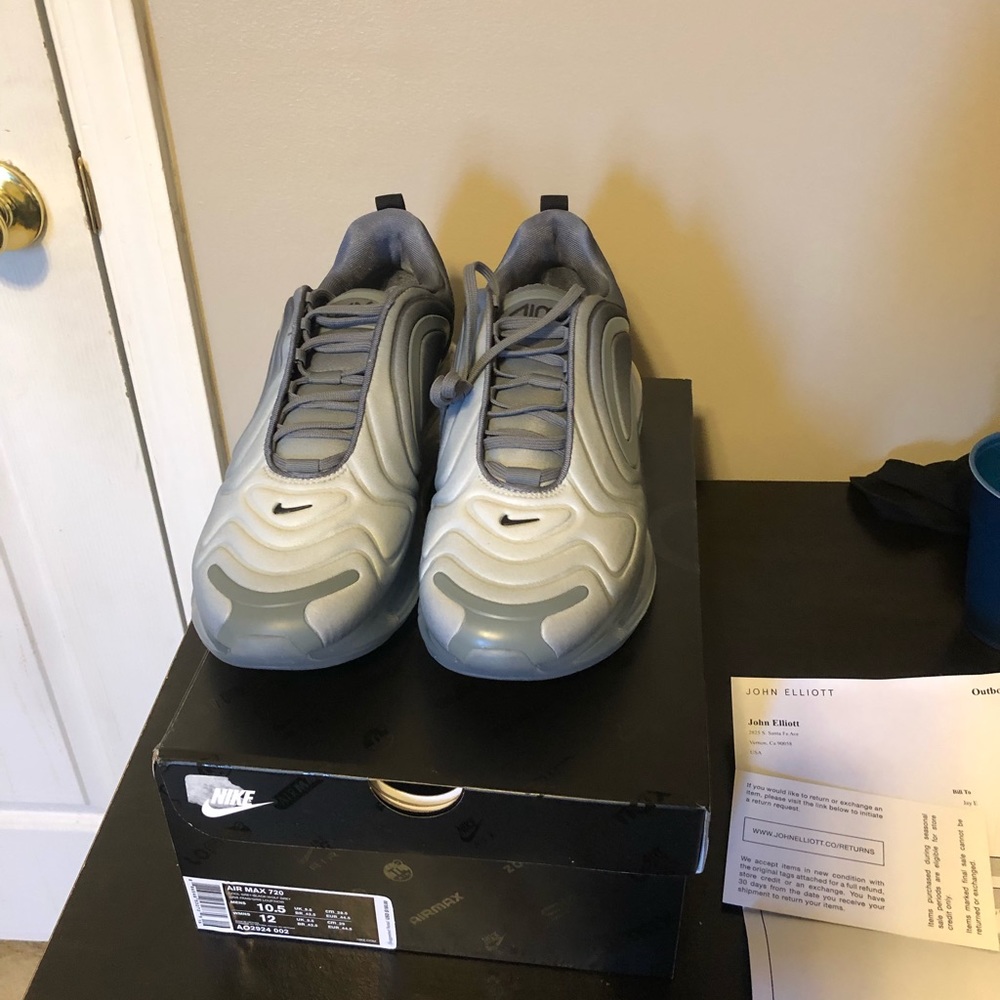 Air max 720